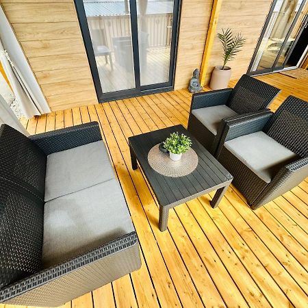 Villa Family Grand De Luxe Mobilhome Selce Εξωτερικό φωτογραφία