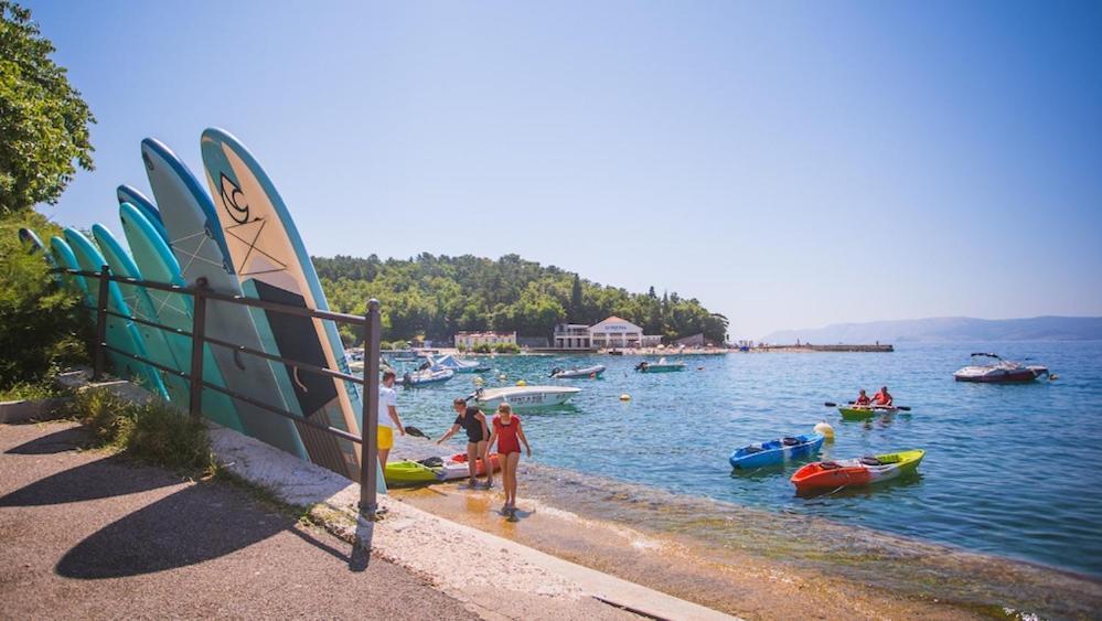Villa Family Grand De Luxe Mobilhome Selce Εξωτερικό φωτογραφία